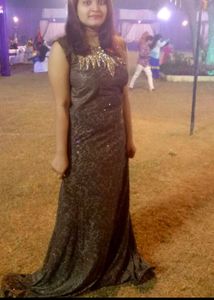 Bodyfit Gown