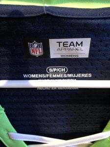 Seahawks Laced-Up T-Shirt