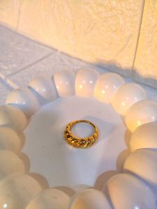 🎀Crossiant Ring 🎀