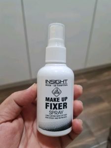 Insight Makeup Fixer Spray