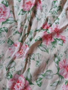 Floral Print V-Neck Top