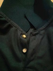 T-shirt with DTDC courier logo is a good clothing.