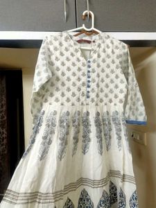 SANGRIA WHITE Embroidery Anarkali