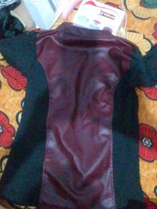 Jacket Burgundy &amp; BLACK COLOUR
