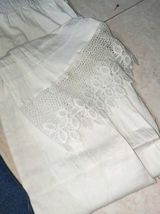 White Leggings with Lace