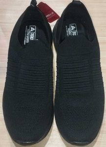 Black Knit Slip-On Shoe
