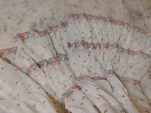 beutiful saree mirror work 😍