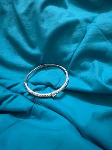 American Diamond Bracelet, Sleek Design, Zircon