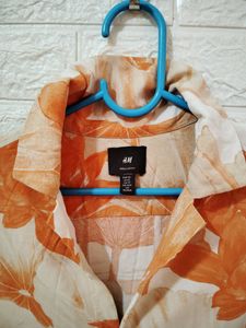 Regular Fit Half Hand.. H&amp;M...Printed Shirt