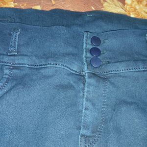 Clearance Sale 💰New Jeans