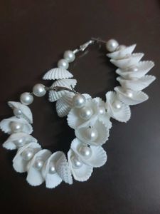 Shell & Pearl Hoop Earrings