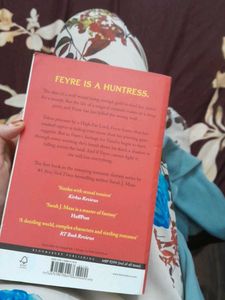 A Court of Thorns and Roses