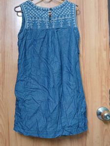 Sleeveless Short Kurti