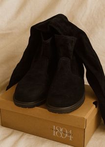 SSS Black Thigh High Boots