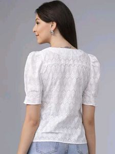 🆕NEW Cute Pinteresty White Puff Sleeves Top