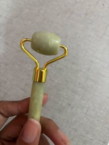 Jade Roller