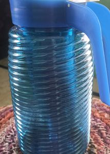 Water Jug With 6 Glasses