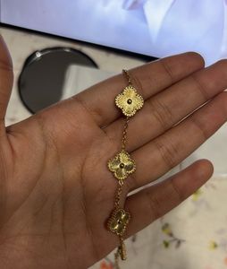 18k Gold Plated Clover Bracelet🎀🎀🎀