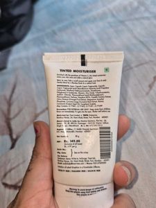 Glow Up Vitamin C TINTED MOISTURIZER