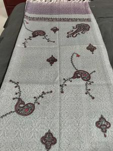 Elegant Paisley Shall