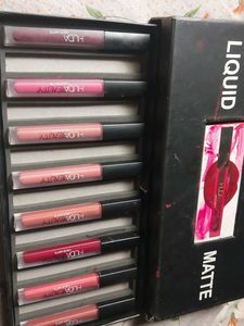 HUDA BEAUTY LIPSTICK 💄 Liquid Matte