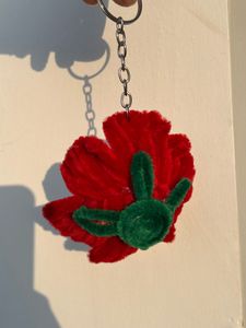Red hibiscus 🌺 pipe cleaner keychain