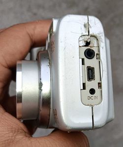 Canon PowerShot A580 Digital Camera