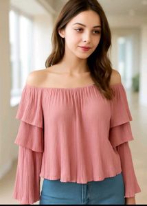 Cute Pink Off-Shoulder Top🩷🩷