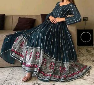 Embroidered Beautiful Stunning Anarkali Set