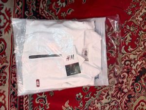 H&M White Cropped Jacket