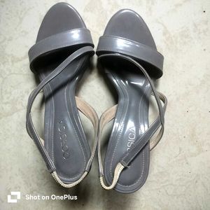 Corsica Grey chic Heels