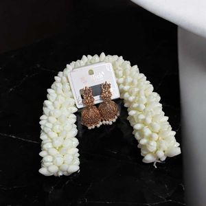 Rich Jewelleery Jhumka Earrings Jasmine Hair Flowe