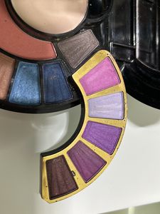 Fuso Eyeshadow Kit (Singapore Brand)