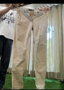 Zara Chinos
