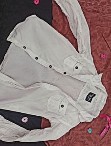 🚨SALE🚨White trendy shirt for girls & boys
