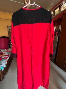 Red Kurta