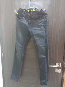 Skinny Black Jeans