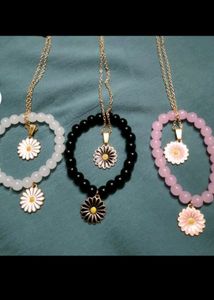 Dainty Daisy Bracelet &amp; Necklace Combo