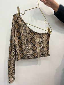 Snake print One Off Shoulder Top