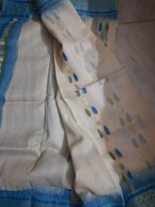 Exclusive Blue,  Off-white Tant Benarasi Saree