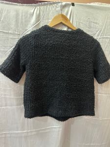 Black Aesthetic Woollen Crop Warm SweatShirt