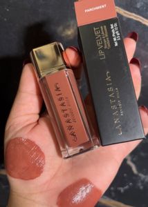 Anastasia Lip Velvet Parchment