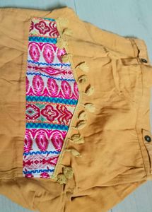 Embroidered Pocket Denim Jacket
