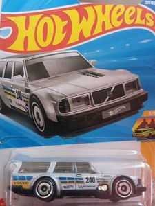 Hot Wheels Volvo 240 Drift Wagon