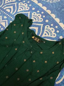 Green Sleeves Kurti