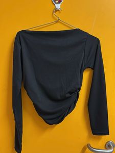 Chic Black Long Sleeve Top