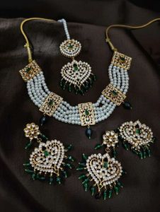 Elegant Pearl & Emerald Jewelry Set