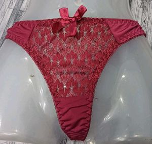 32 Size Red Look 🥰