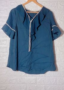 Fabrange Contrast Binding Half Sleeve Top