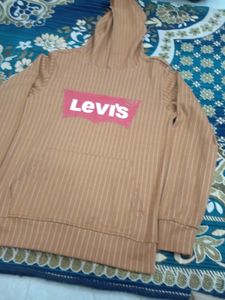 Levi&#39;s Striped Tee